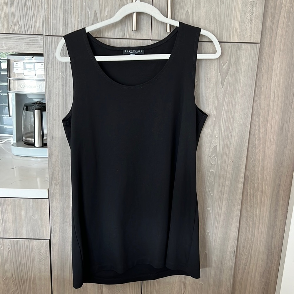 Bryn Walker black tunic. Sleeveless.  Flattering!
